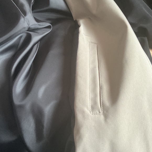 Gallery All Weather Trench Coat size 3X. - Picture 9 of 10